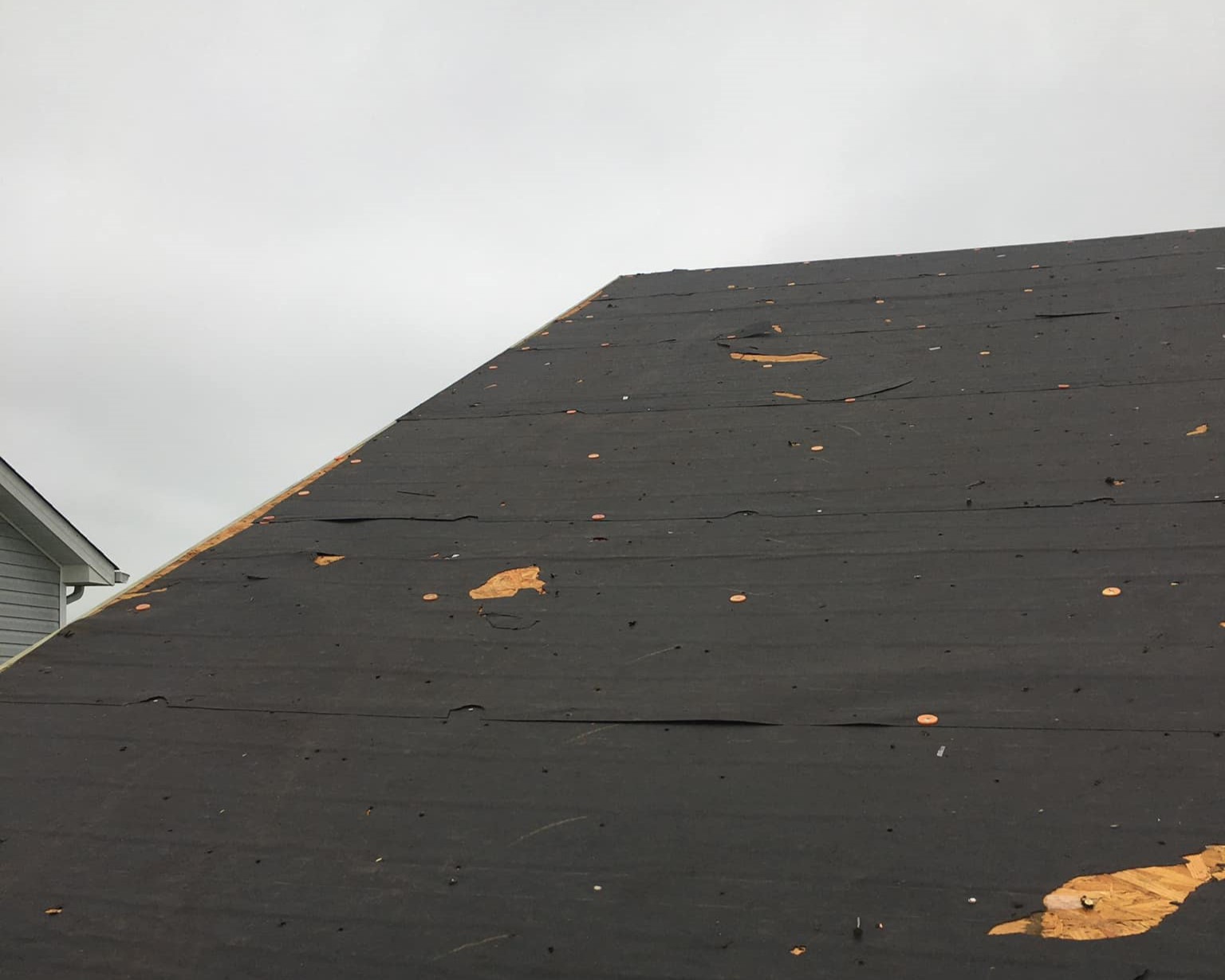 Roof Installation and Repair